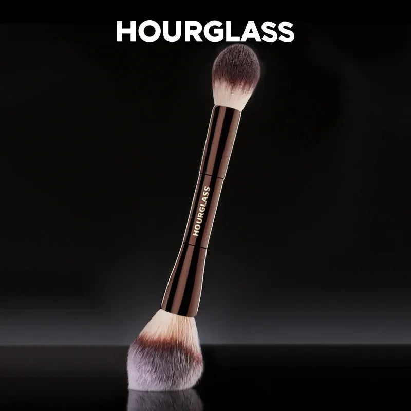 Hourglass Veil Powder Brush No 18 Soft Fiber