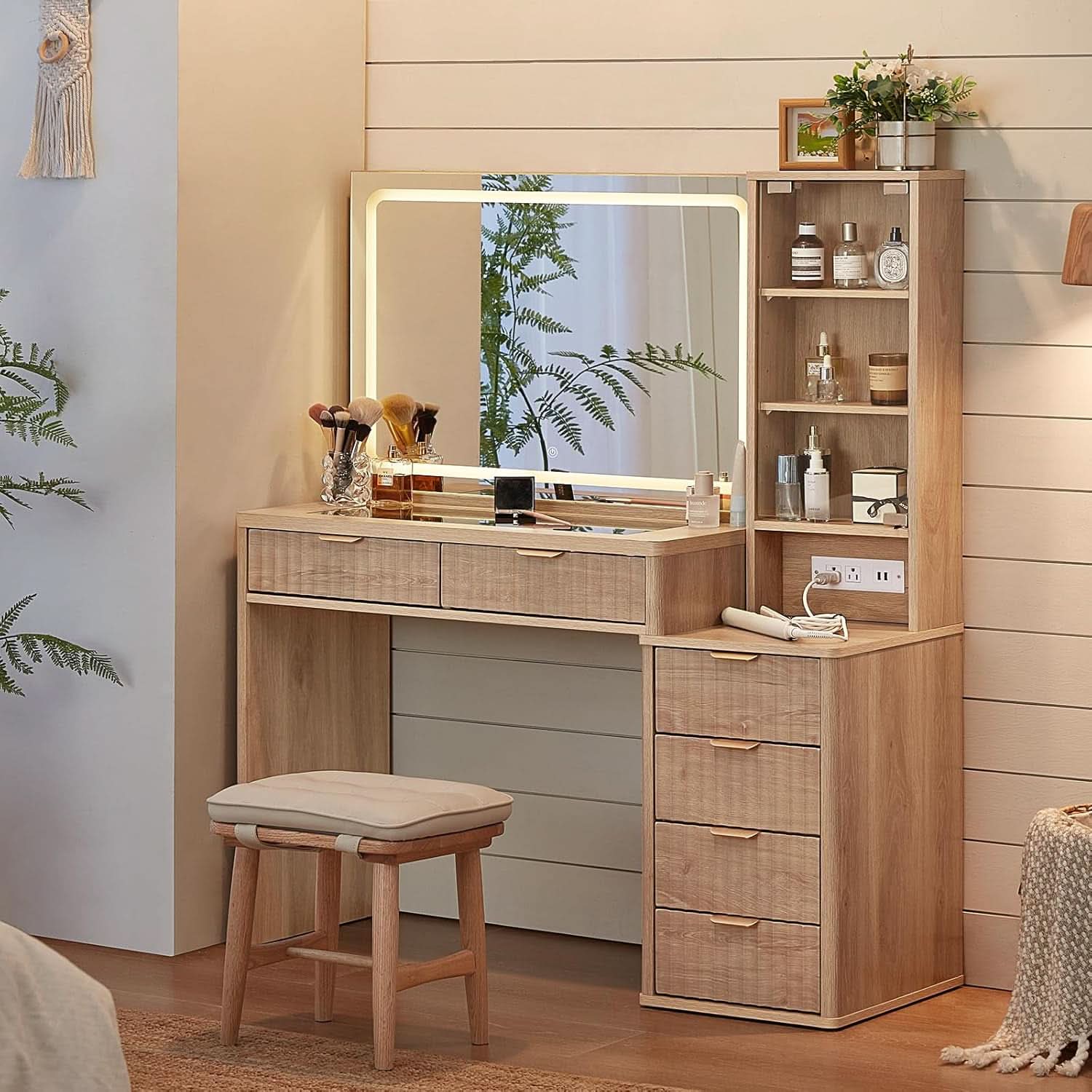 Vanity Desk With Mirror Illumination 43.5 Inch Bedroom